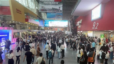 Die 138. Canton Fair eröffnet mit einer Rekordzahl von über 32.000 ausstellen...